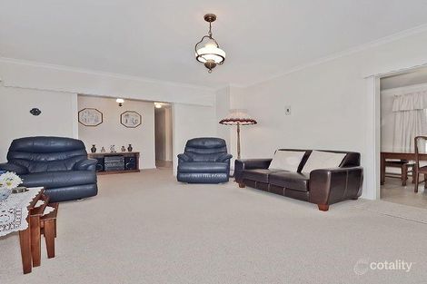 Property photo of 30 Kirrawee Drive Redwood Park SA 5097