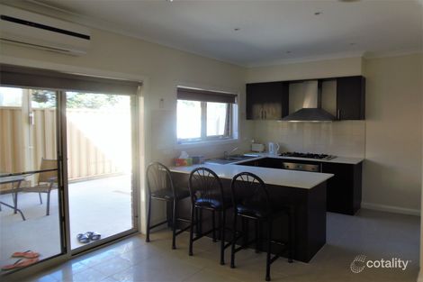 Property photo of 4 Chelsworth Place Caroline Springs VIC 3023