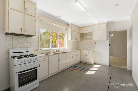 Property photo of 35 Hillingdon Crescent Doncaster VIC 3108