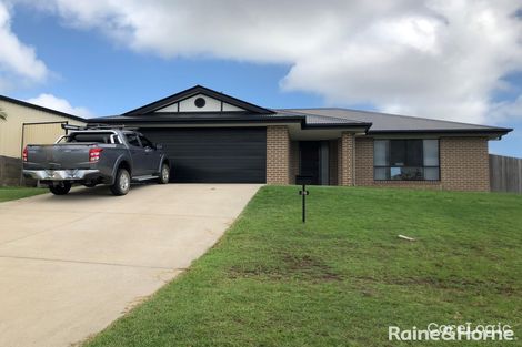 Property photo of 25 Bayridge Heights Drive Nikenbah QLD 4655