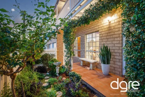 18a Martha St, Beaconsfield, WA 6162