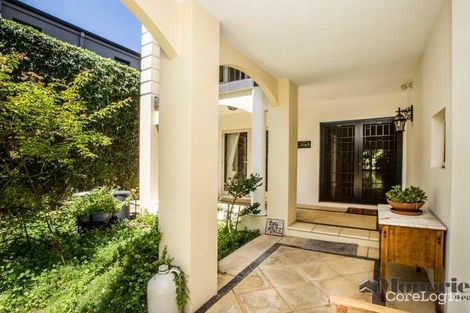 Property photo of 69A Tweeddale Road Applecross WA 6153