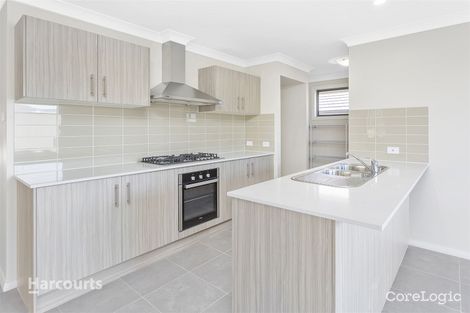 Property photo of 12 Farmgate Crescent Calderwood NSW 2527