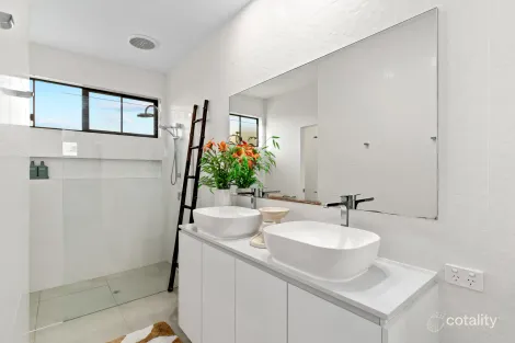 Property photo of 19 Emerson Street Baringa QLD 4551