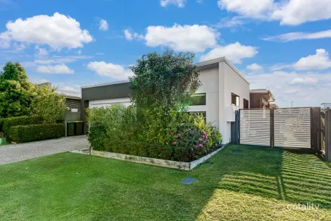 19 Emerson St, Baringa, QLD 4551