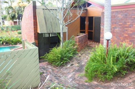 Property photo of 2 Manubar Place Chapel Hill QLD 4069