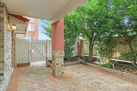 Property photo of 5/14 Greenbank Street Chermside QLD 4032