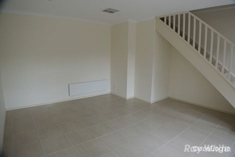 Property photo of 2/15 Banksia Court Wheelers Hill VIC 3150