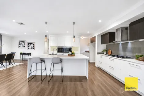 Property photo of 3 Stockade Way Aintree VIC 3336