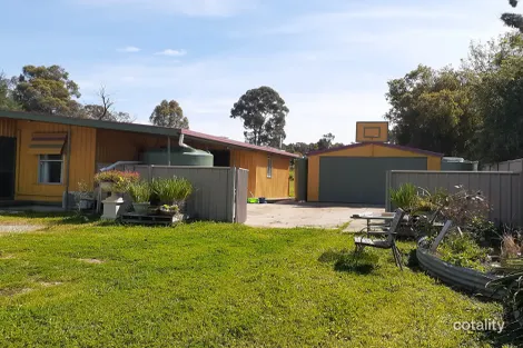 Property photo of 57 Rohs Road East Bendigo VIC 3550