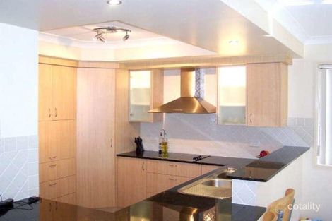 Property photo of 10 Hattah Place Parkinson QLD 4115