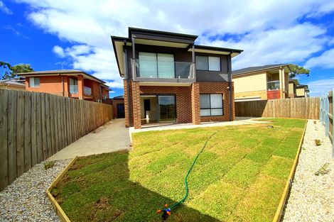 Property photo of 12 Caddy Court South Morang VIC 3752