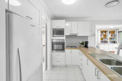 Property photo of 105 Goldmark Crescent Cranebrook NSW 2749