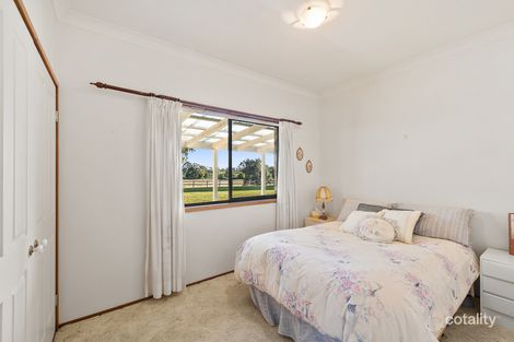 Property photo of 23 Croziers Road Jaspers Brush NSW 2535