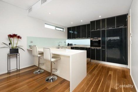Property photo of 2/463 Beach Road Beaumaris VIC 3193