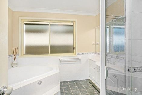 Property photo of 14 Streeton Drive Metford NSW 2323