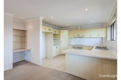 Property photo of 5/228 Marine Parade Labrador QLD 4215