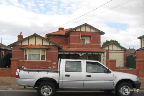 2 Wickham Gr, Strathmore, VIC 3041