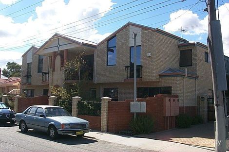 4/6 Stamford St, Leederville, WA 6007