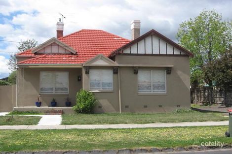 11 Beaver St, Aberfeldie, VIC 3040