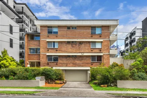 1/125 Clarence Rd, Indooroopilly, QLD 4068