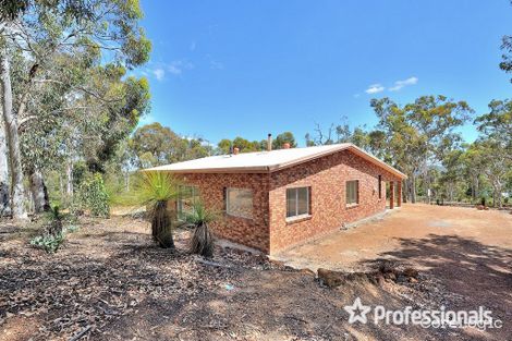 Property photo of 21 Crestmoor Pass Bullsbrook WA 6084