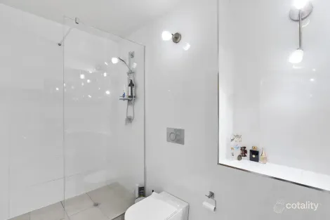 Property photo of 4/8B Lambert Avenue Sandy Bay TAS 7005