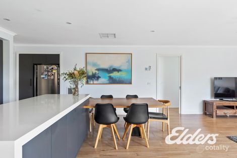 Property photo of 23 Derry Drive Yarrawonga VIC 3730