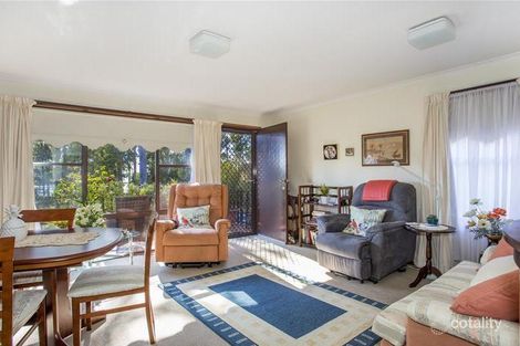 Property photo of 2/1 Beechwood Court Sunshine Bay NSW 2536