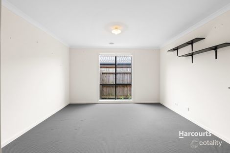 Property photo of 21 Honeydew Street Officer VIC 3809