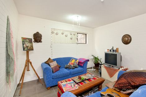 Property photo of 11A/21 Boolarong Crescent Alexandra Headland QLD 4572