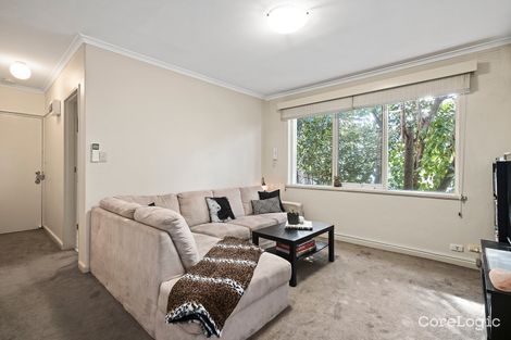 Property photo of 9/12 Auburn Grove Hawthorn East VIC 3123