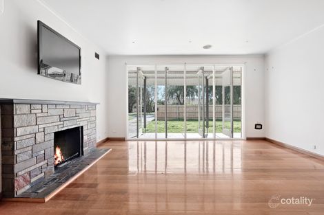 Property photo of 16 Heatherhill Road Frankston VIC 3199