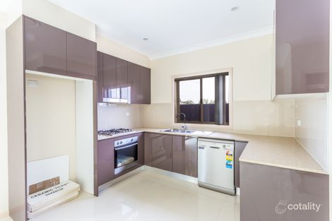 Property photo of 33 Forum Crescent Baulkham Hills NSW 2153