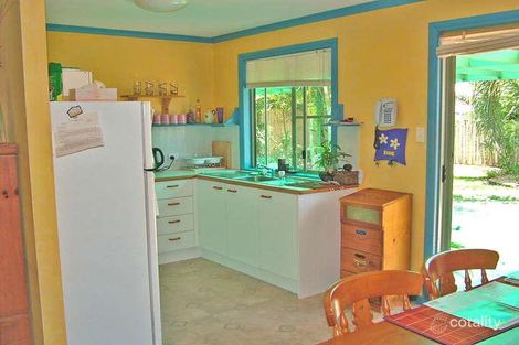 Property photo of 101 Palm Drive Mooloolaba QLD 4557