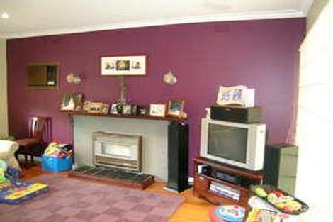 Property photo of 5 Luke Avenue Blackburn VIC 3130