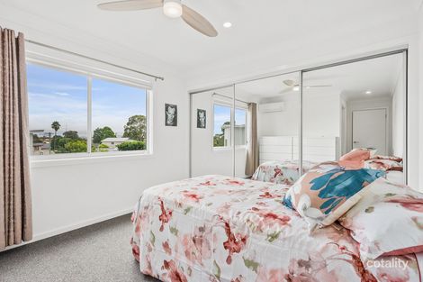 Property photo of 3/13 Hopetoun Lane Oak Flats NSW 2529