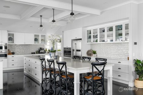 33 Ashgrove Cres, Ashgrove, QLD 4060