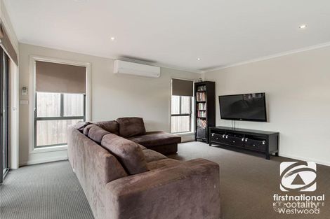 Property photo of 14 Morgan Crescent Werribee VIC 3030