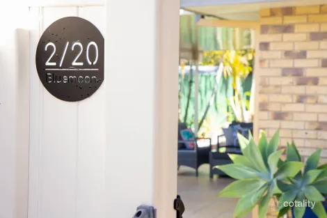 Property photo of 2/20 Bluemoon Close Burleigh Waters QLD 4220