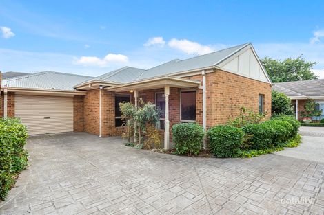Property photo of 2/15-17 Rodney Street Gisborne VIC 3437