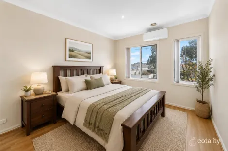 Property photo of 2/2 McArthur Avenue St Albans VIC 3021