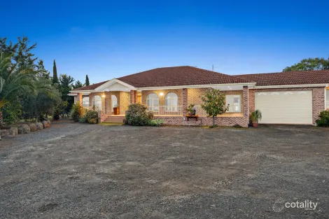 93 BINDOWAN DR, HOPPERS CROSSING, VIC 3029