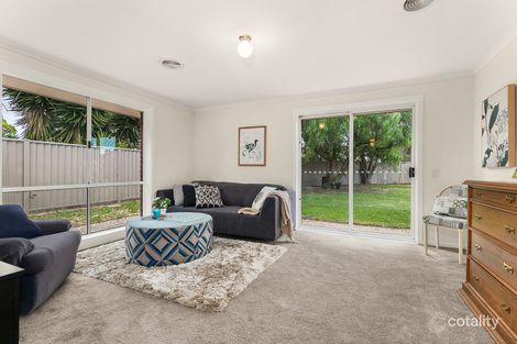 Property photo of 10 Caprice Court Keilor Downs VIC 3038
