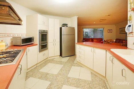 Property photo of 23 Dundee Way Sydenham VIC 3037