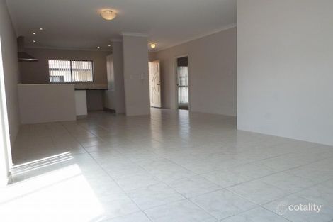 Property photo of 13/8 Toledo Close Cannington WA 6107