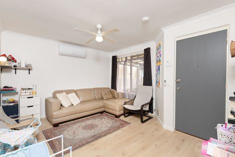 Property photo of 32 Tunnicliffe Street Parmelia WA 6167