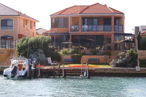 Property photo of 17 Voyager Close Wannanup WA 6210