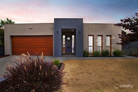 23 Hall Mark Rd, Mordialloc, VIC 3195