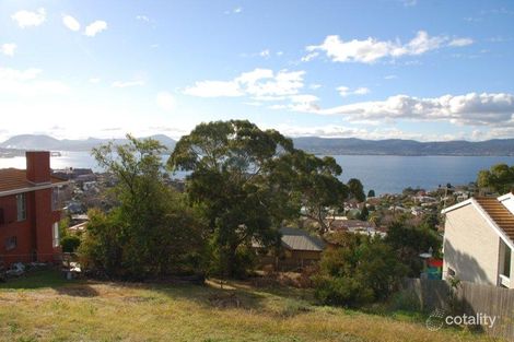481 Churchill Ave, Sandy Bay, TAS 7005